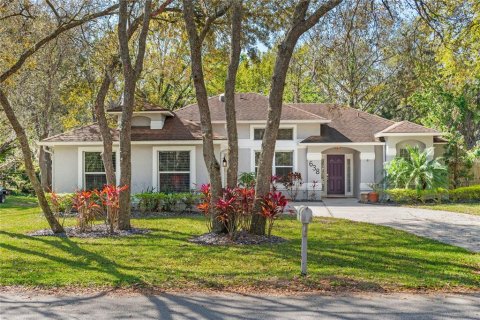House in Winter Springs, Florida 3 bedrooms, 144.37 sq.m. № 1577379 - photo 2