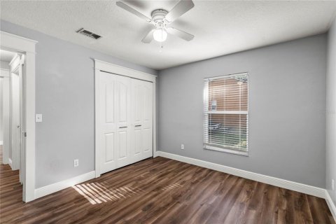 House in Winter Springs, Florida 3 bedrooms, 144.37 sq.m. № 1577379 - photo 20