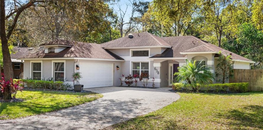 House in Winter Springs, Florida 3 bedrooms, 144.37 sq.m. № 1577379