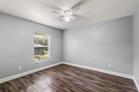 House in Winter Springs, Florida 3 bedrooms, 144.37 sq.m. № 1577379 - photo 21