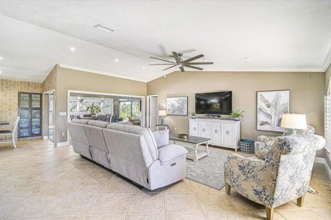 House in Port Charlotte, Florida 3 bedrooms, 183.85 sq.m. № 2429099 - photo 5