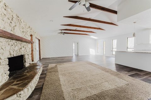 House in Port Orange, Florida 3 bedrooms, 160.54 sq.m. № 2232419 - photo 5