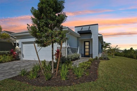 House in Venice, Florida 2 bedrooms, 178 sq.m. № 2200008