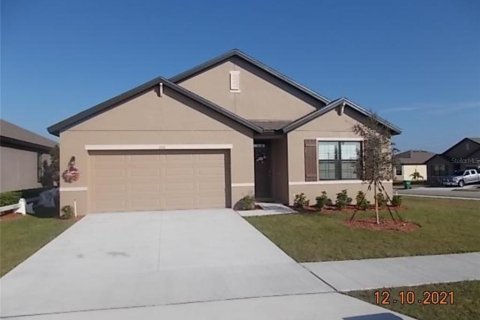House in Cocoa, Florida 4 bedrooms, 170.01 sq.m. № 1886389 - photo 1