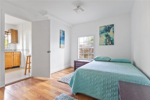 Commercial property in Miami, Florida 172.43 sq.m. № 2088818 - photo 23