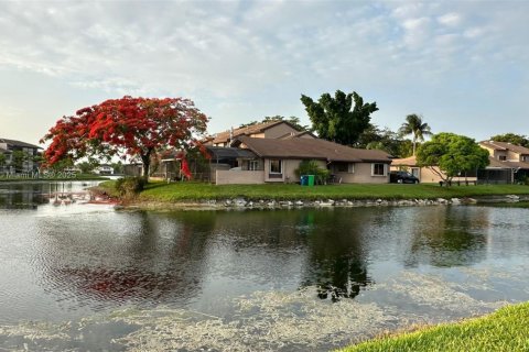 Condominio en venta en Sunrise, Florida, 2 dormitorios, 90.12 m2 № 1762911 - foto 20
