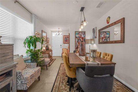 Villa ou maison à louer à Kissimmee, Floride: 3 chambres, 140.84 m2 № 2431828 - photo 11