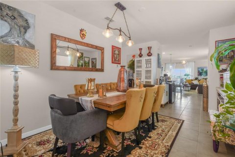Villa ou maison à louer à Kissimmee, Floride: 3 chambres, 140.84 m2 № 2431828 - photo 9