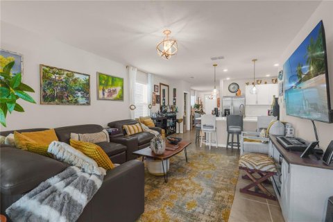 Villa ou maison à louer à Kissimmee, Floride: 3 chambres, 140.84 m2 № 2431828 - photo 8