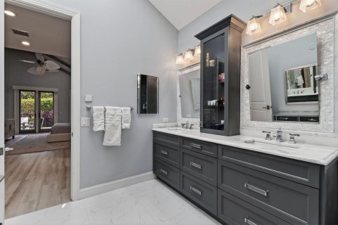 Villa ou maison à vendre à Juno Beach, Floride: 3 chambres, 209.87 m2 № 2146085 - photo 17