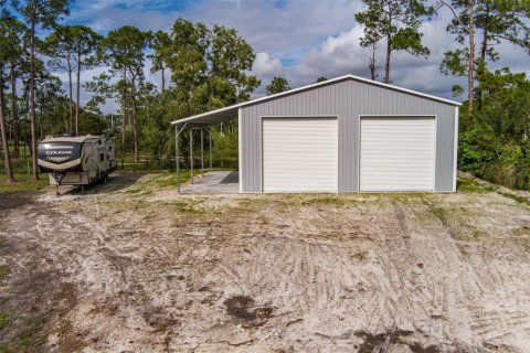 House in Loxahatchee Groves, Florida 3 bedrooms, 117.34 sq.m. № 970465 - photo 1