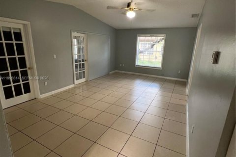 Villa ou maison à vendre à Miramar, Floride: 2 chambres, 104.52 m2 № 2063039 - photo 1