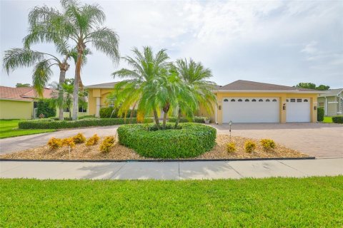 Villa ou maison à vendre à Sun City Center, Floride: 4 chambres, 237.64 m2 № 1910763 - photo 25