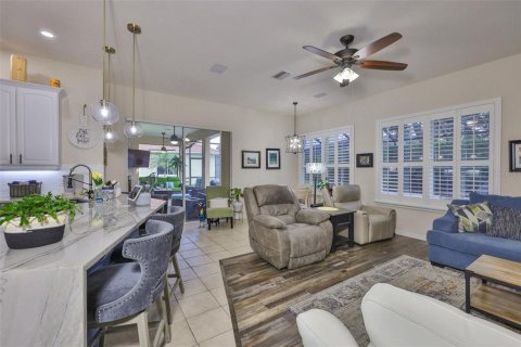Villa ou maison à vendre à Sun City Center, Floride: 4 chambres, 237.64 m2 № 1910763 - photo 9