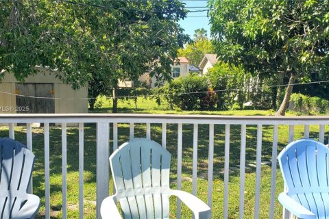 Villa ou maison à louer à Hollywood, Floride: 3 chambres, 128.39 m2 № 1842696 - photo 7