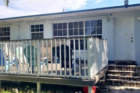 Villa ou maison à louer à Hollywood, Floride: 3 chambres, 128.39 m2 № 1842696 - photo 5