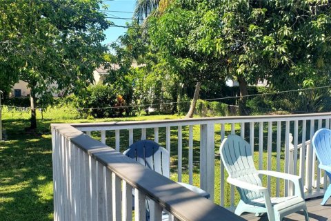 Villa ou maison à louer à Hollywood, Floride: 3 chambres, 128.39 m2 № 1842696 - photo 24