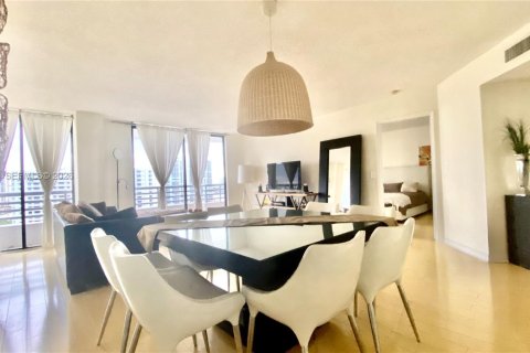 Купить кондоминиум в Авентура, Флорида 2 спальни, 118.08м2, № 2025837 - фото 7