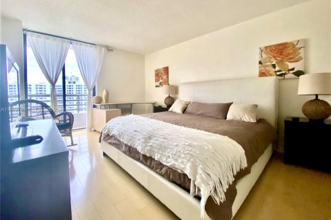 Купить кондоминиум в Авентура, Флорида 2 спальни, 118.08м2, № 2025837 - фото 10