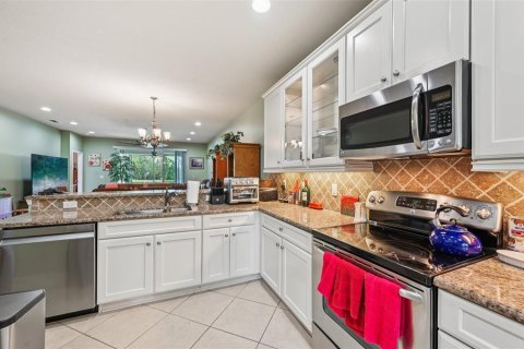 House in Wimauma, Florida 2 bedrooms, 162.3 sq.m. № 1853587 - photo 14