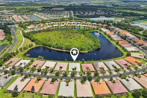 House in Wimauma, Florida 2 bedrooms, 162.3 sq.m. № 1853587 - photo 2