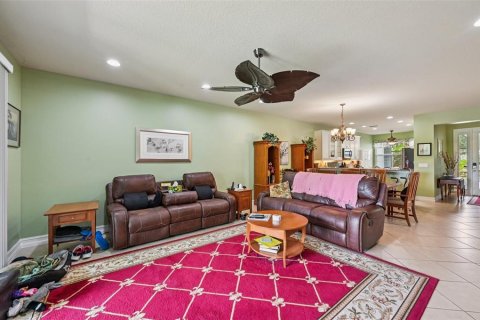 House in Wimauma, Florida 2 bedrooms, 162.3 sq.m. № 1853587 - photo 9