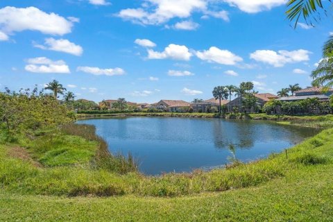 House in Palmetto, Florida 2 bedrooms, 159.23 sq.m. № 2118057 - photo 28