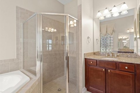 House in Palmetto, Florida 2 bedrooms, 159.23 sq.m. № 2118057 - photo 19