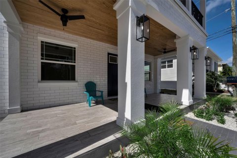 Casa en venta en Tarpon Springs, Florida, 3 dormitorios, 241.55 m2 № 2141152 - foto 10