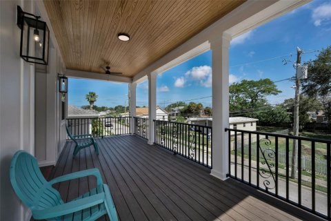Casa en venta en Tarpon Springs, Florida, 3 dormitorios, 241.55 m2 № 2141152 - foto 4