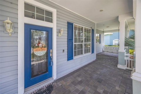 House in Lakeland, Florida 5 bedrooms, 265.61 sq.m. № 2228323 - photo 2