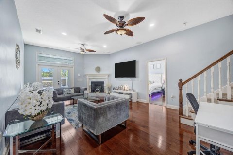 House in Lakeland, Florida 5 bedrooms, 265.61 sq.m. № 2228323 - photo 17