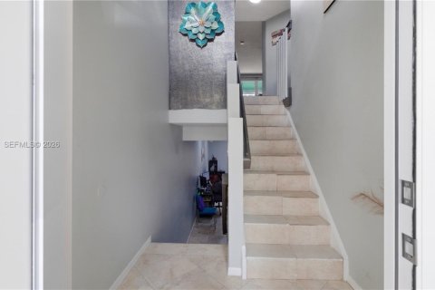 Townhouse in Sunrise, Florida 3 bedrooms, 171.68 sq.m. № 2050810 - photo 10