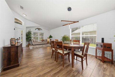Villa ou maison à vendre à Orlando, Floride: 3 chambres, 193.98 m2 № 2196776 - photo 5