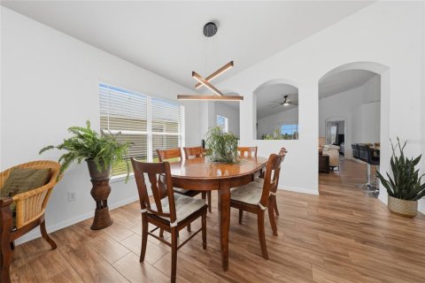 Villa ou maison à vendre à Orlando, Floride: 3 chambres, 193.98 m2 № 2196776 - photo 6