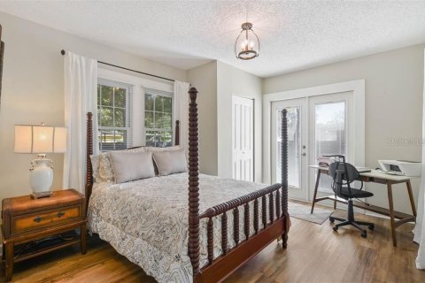 Villa ou maison à louer à Tampa, Floride: 3 chambres, 128.21 m2 № 2399522 - photo 15