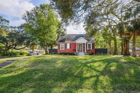 Villa ou maison à louer à Tampa, Floride: 3 chambres, 128.21 m2 № 2399522 - photo 2