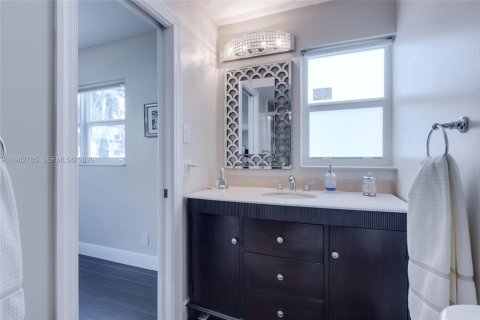 Copropriété à vendre à Hallandale Beach, Floride: 2 chambres, 101.45 m2 № 2088863 - photo 27