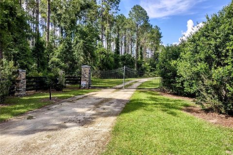 House in Chiefland, Florida 3 bedrooms, 84.73 sq.m. № 1842099 - photo 7