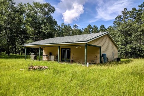 House in Chiefland, Florida 3 bedrooms, 84.73 sq.m. № 1842099 - photo 6