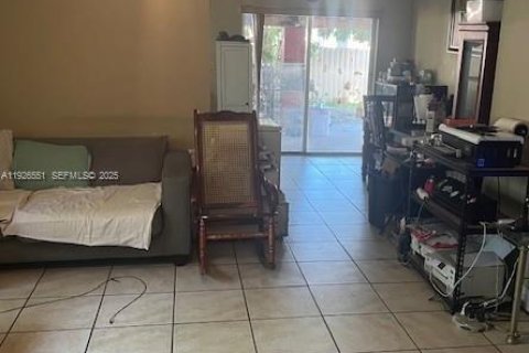 Villa ou maison à vendre à Miami, Floride: 4 chambres, 129.13 m2 № 1986544 - photo 6