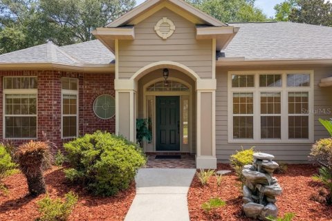 Villa ou maison à vendre à High Springs, Floride: 4 chambres, 227.52 m2 № 2305172 - photo 4