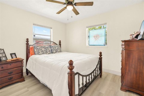 House in Bradenton, Florida 3 bedrooms, 75.81 sq.m. № 1851894 - photo 8