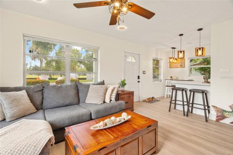 House in Bradenton, Florida 3 bedrooms, 75.81 sq.m. № 1851894 - photo 16