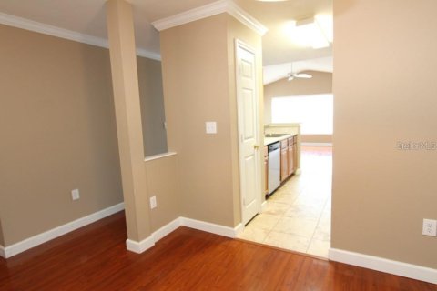 Condo in Tampa, Florida, 3 bedrooms  № 2218598 - photo 8