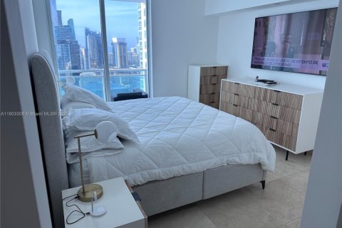 Снять в аренду кондоминиум в Майами, Флорида 2 спальни, 102.29м2, № 1955385 - фото 21