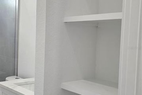Купить виллу или дом в Кейп-Корал, Флорида 8 комнат, 142.33м2, № 1813476 - фото 16