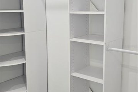 Купить виллу или дом в Кейп-Корал, Флорида 8 комнат, 142.33м2, № 1813476 - фото 17