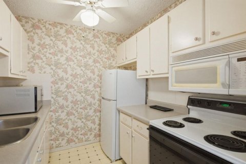 Купить кондоминиум в Семинол, Флорида 4 комнаты, 56.48м2, № 2205749 - фото 9