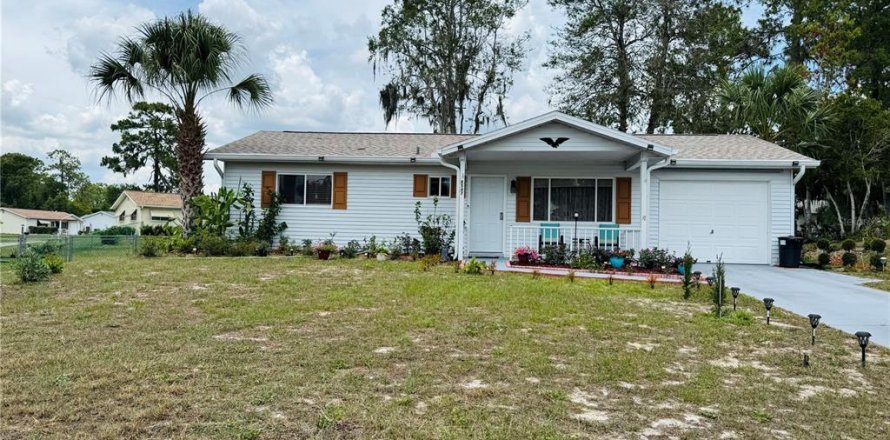 House in Ocala, Florida 2 bedrooms, 80.27 sq.m. № 1793537
